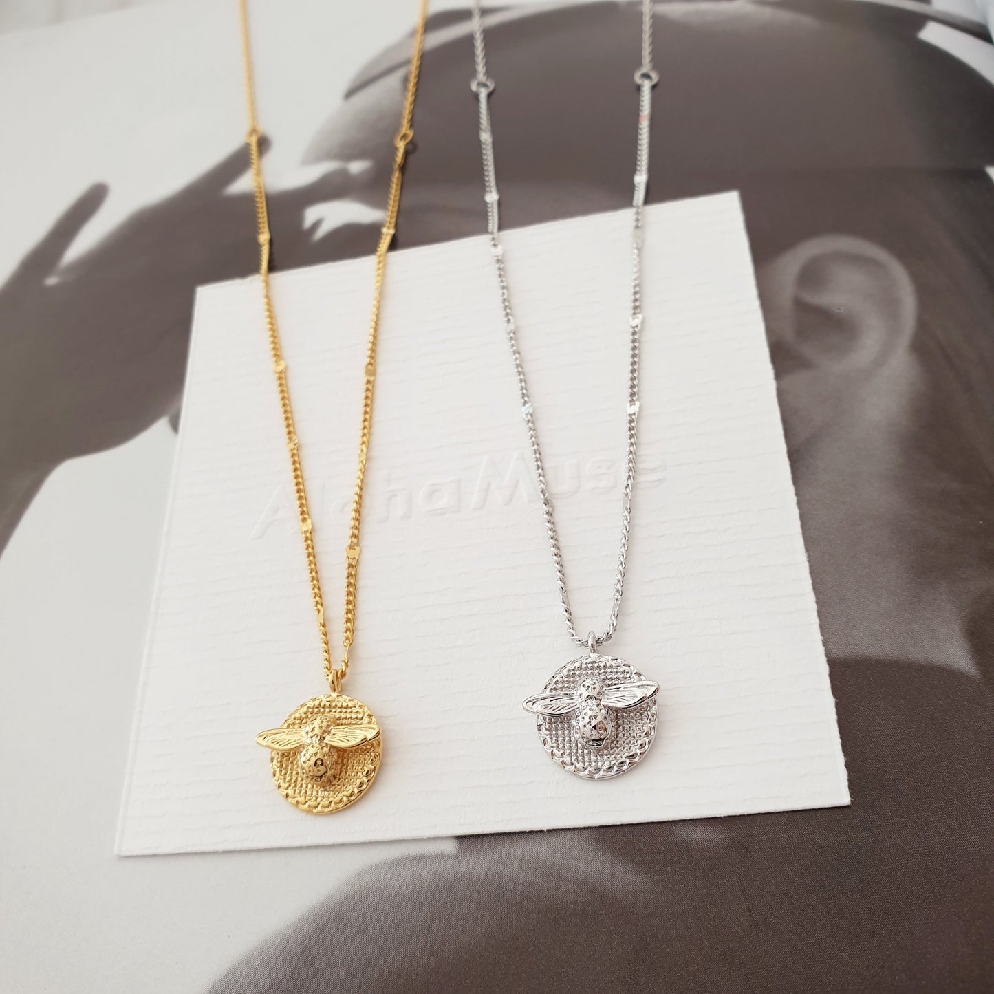 Bee Disc Pendant Necklace with Flat Curved Chain
