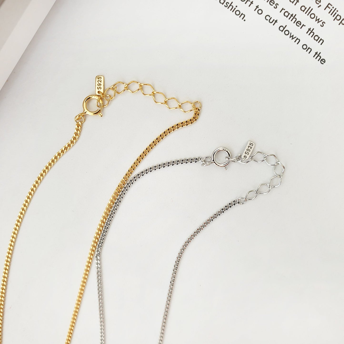Medallion Coin Disc Charm Vine Chain Necklace