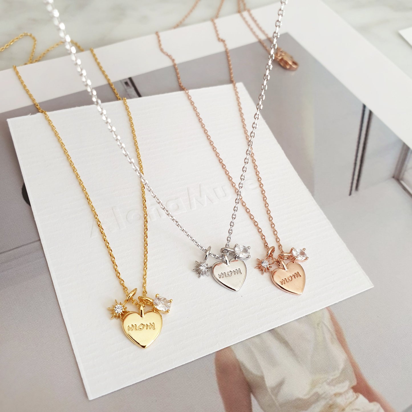 Mom Heart 3 Charms Pendant Necklace