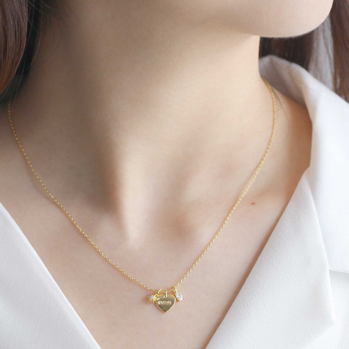 Mom Heart 3 Charms Pendant Necklace