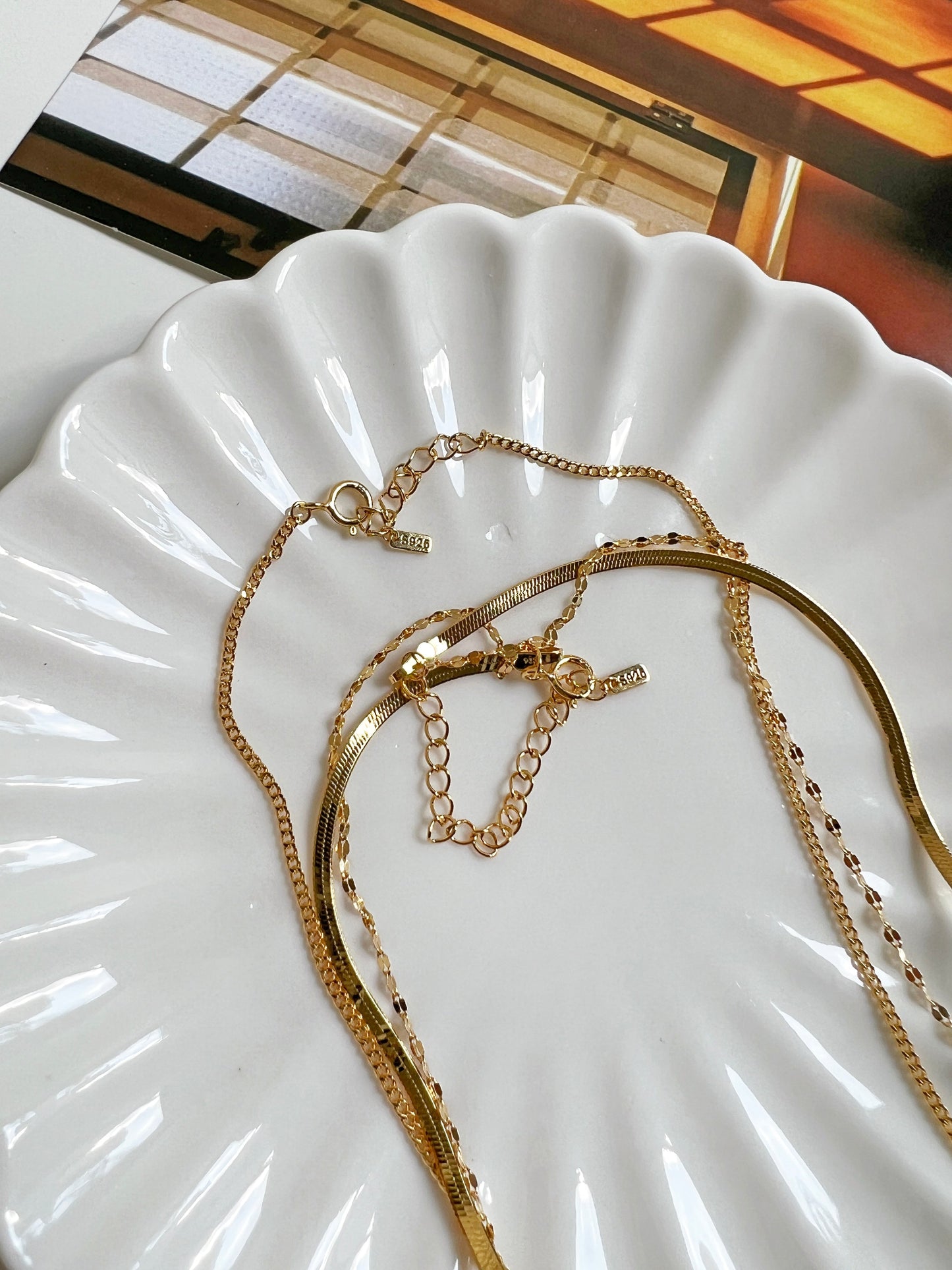 Medallion Coin Disc Charm Vine Chain Necklace