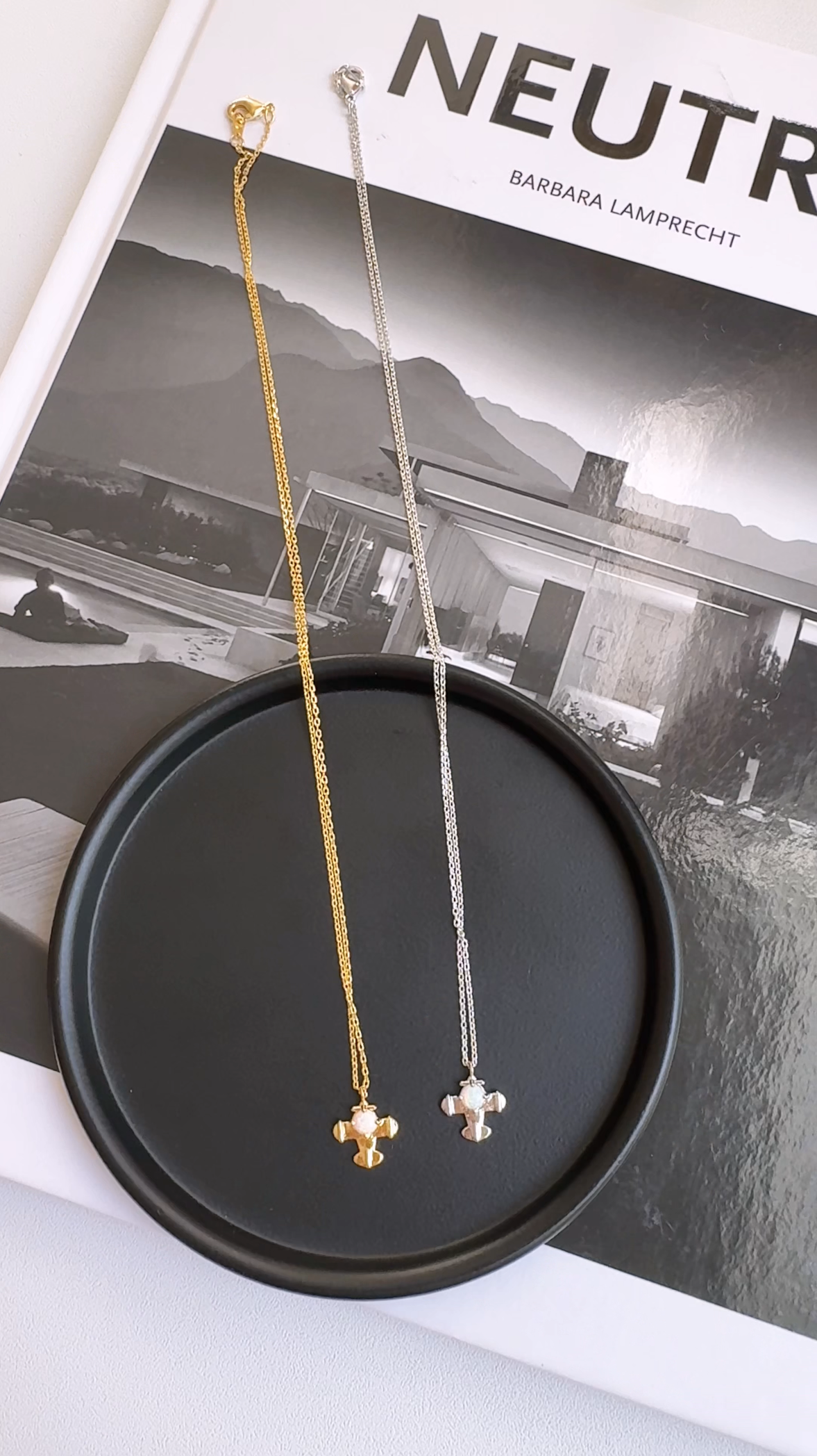 Retro Airplane Travel Lover Necklace