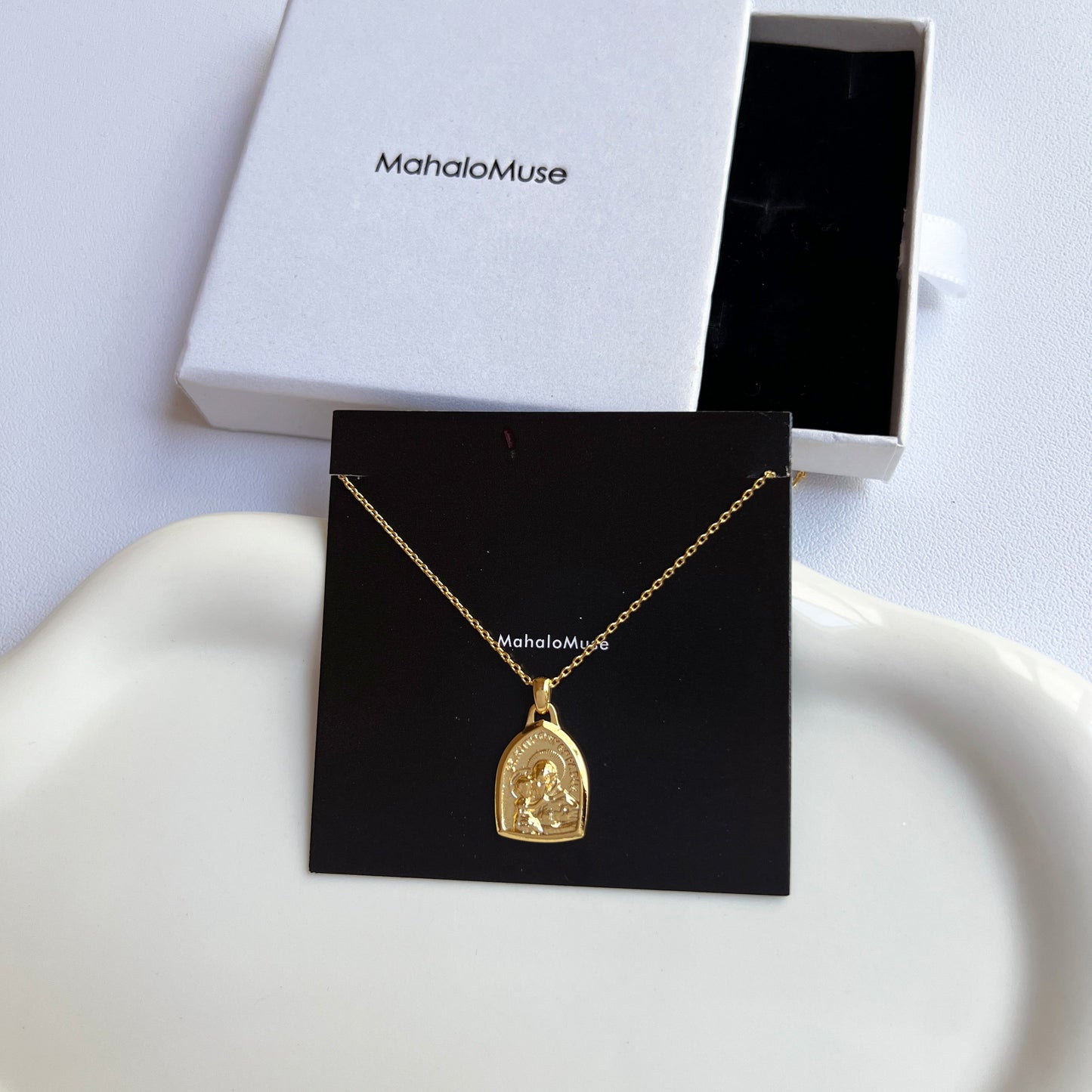 Medallion Arch Pray For Us St Anthony Necklace