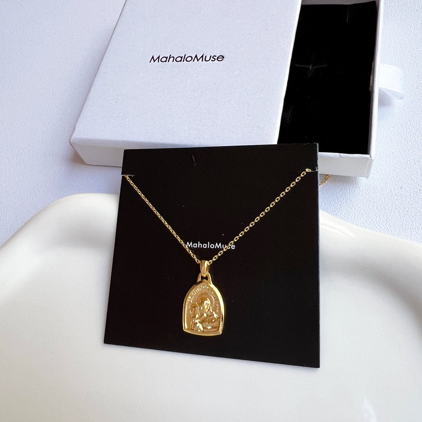 Medallion Arch Pray For Us St Anthony Necklace
