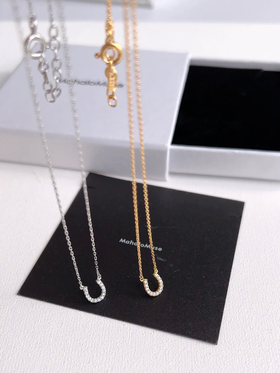 Horseshoe Tiny CZ Pendant 925 Silver Necklace