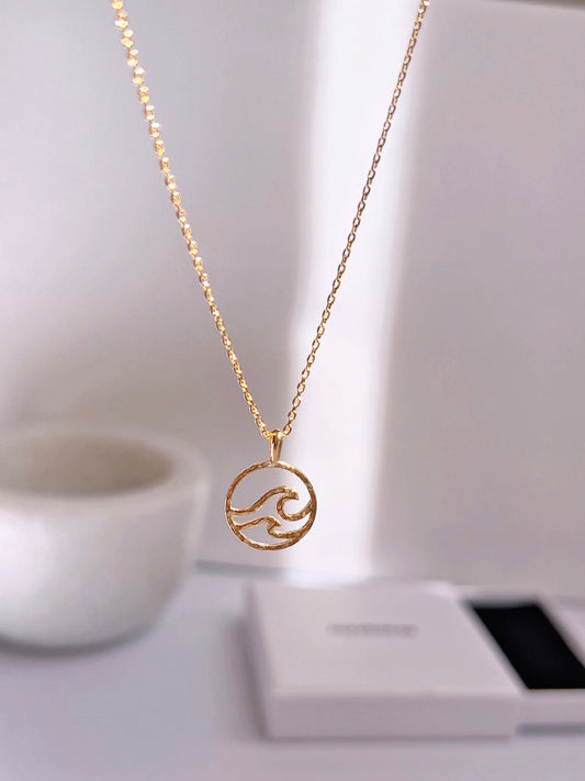 Ocean Wave Hollow Disc Coin Necklace