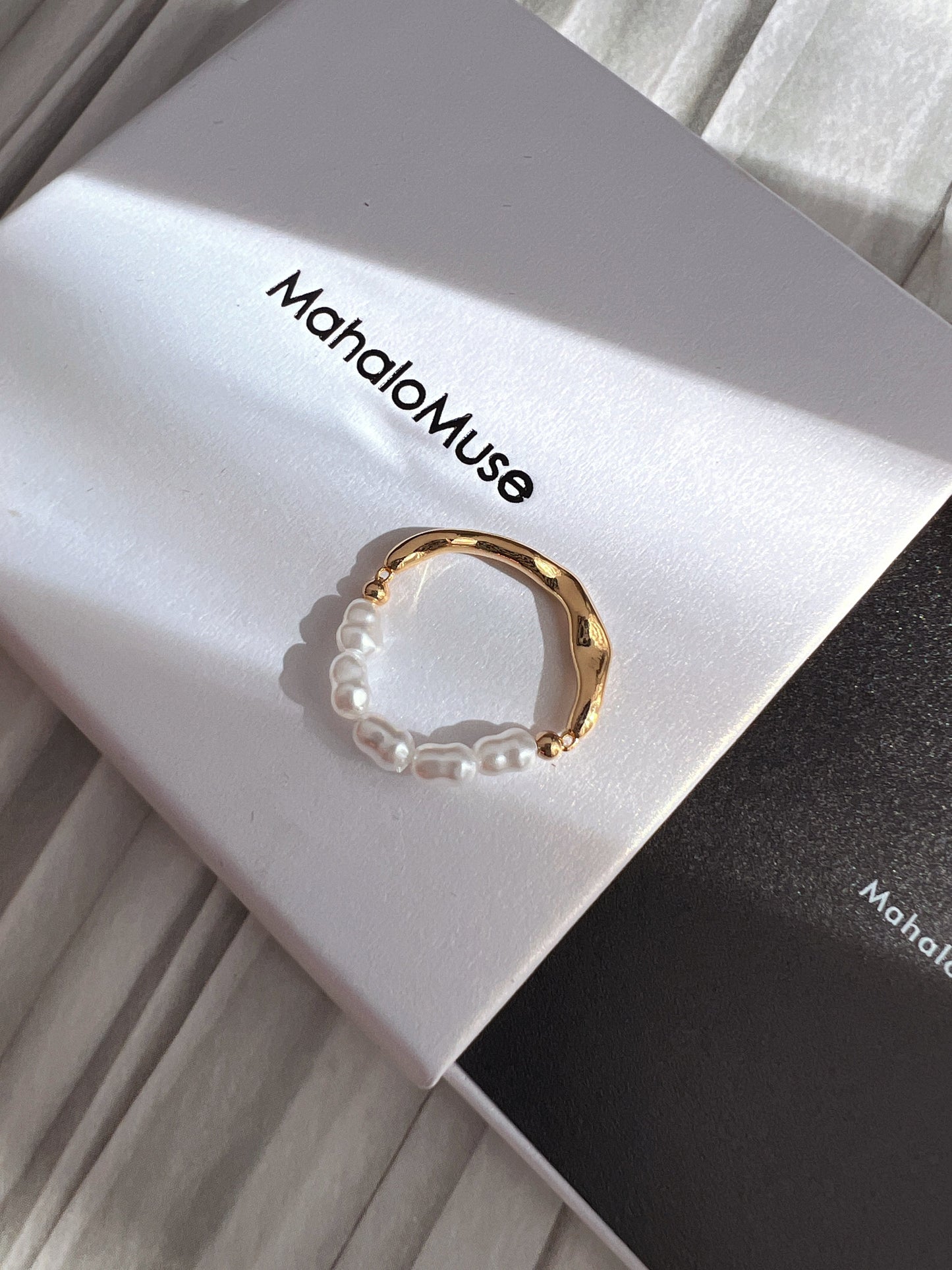 Half Gold Band Half Pearl Beaded Stretch Ring