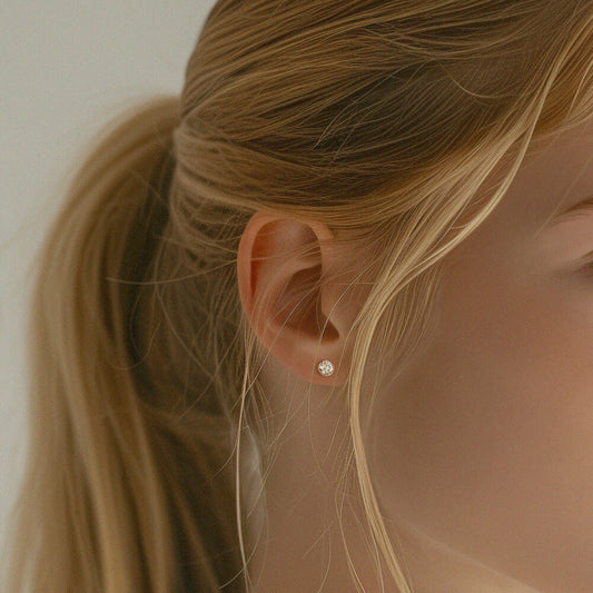Tiny Cubic Zirconia Stud Earrings Solid 925S