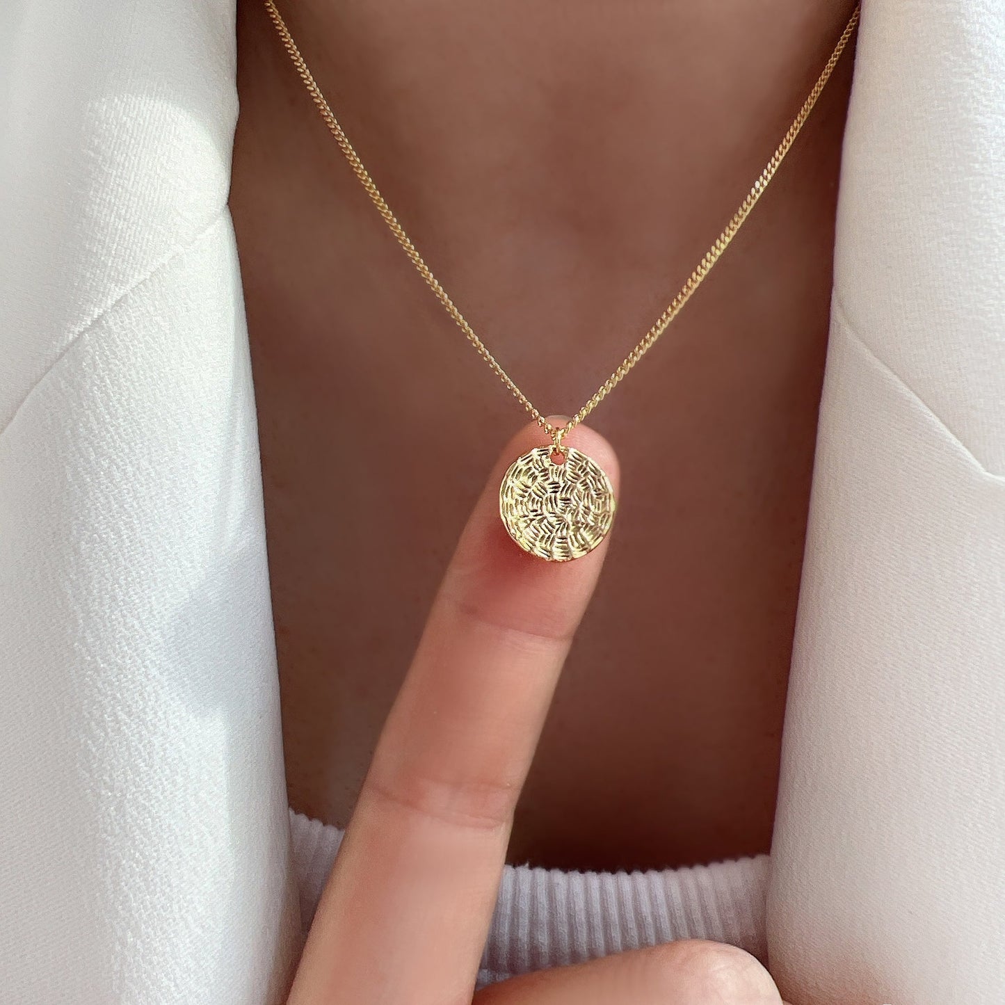 Medallion Coin Disc Charm Vine Chain Necklace