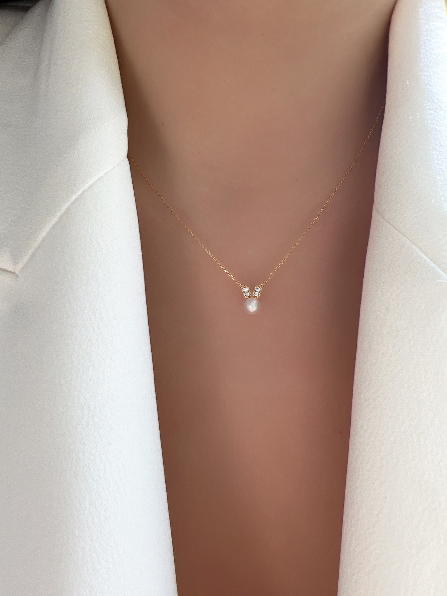 Freshwater Pearl Cubic Zirconia Ears Necklace