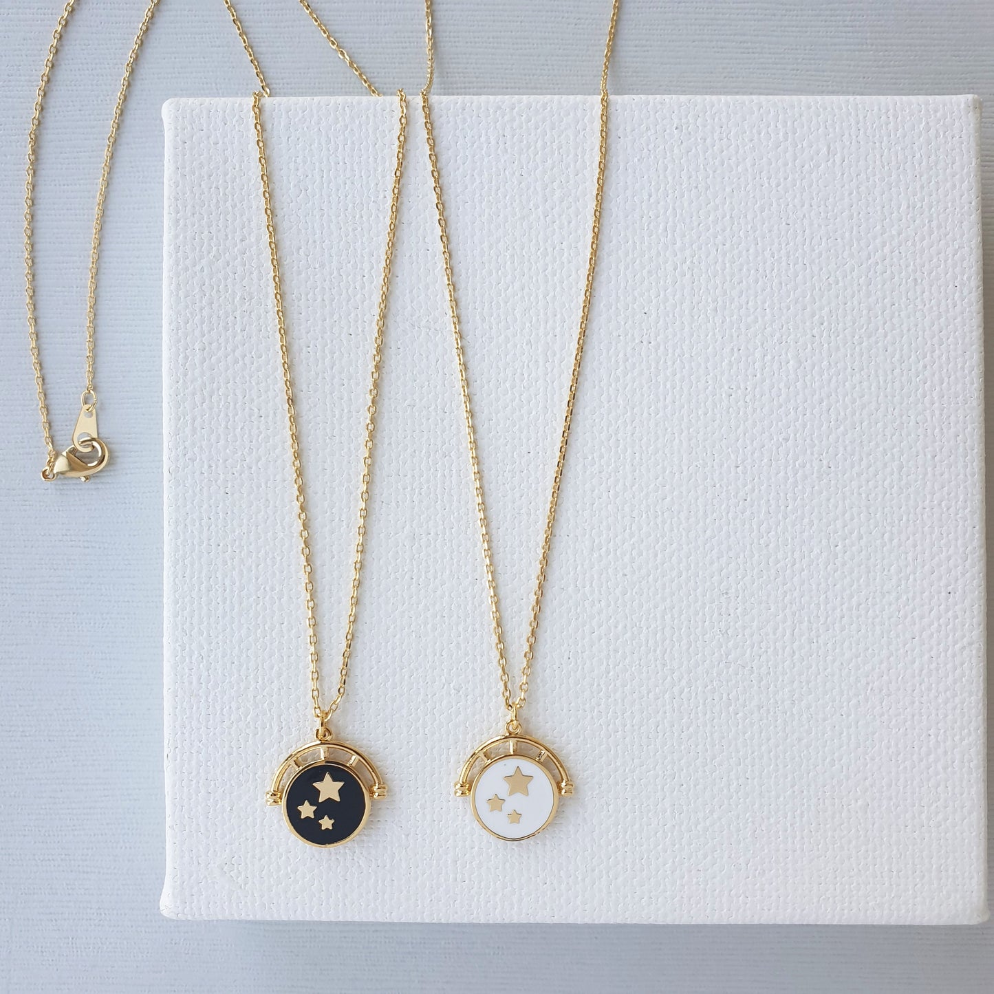 Enamel Black White Circle Disc Stars Necklace