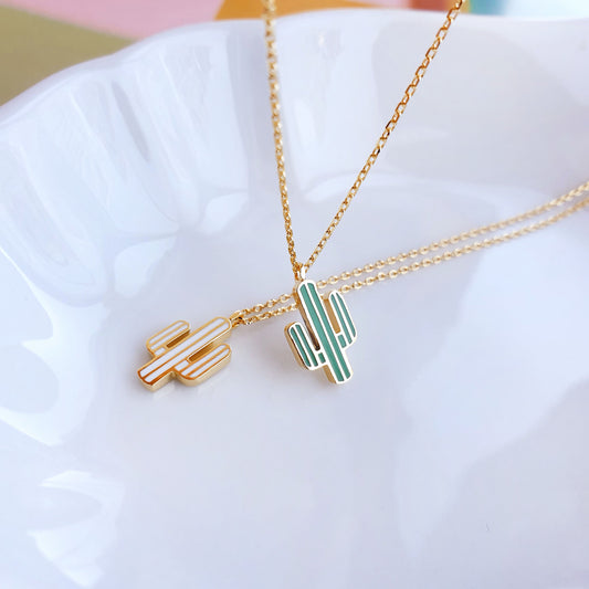 Cactus Green White Gold Pendant Necklace