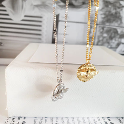 Bee Disc Pendant Necklace with Flat Curved Chain