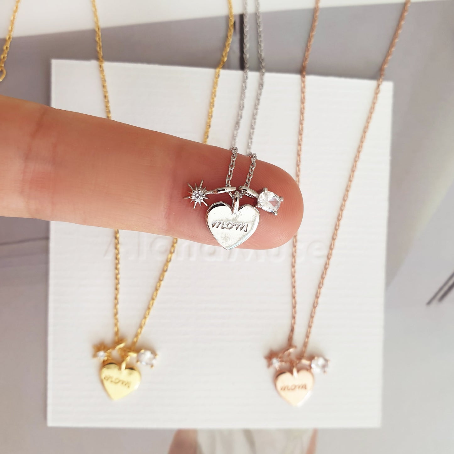 Mom Heart 3 Charms Pendant Necklace