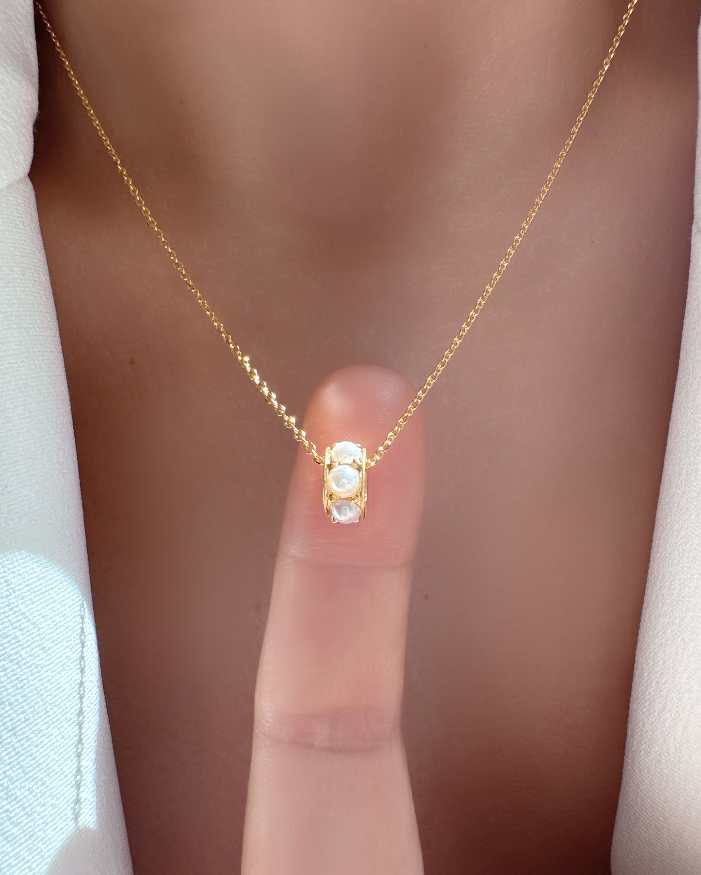 Pearl Cylinder Pendant Necklace