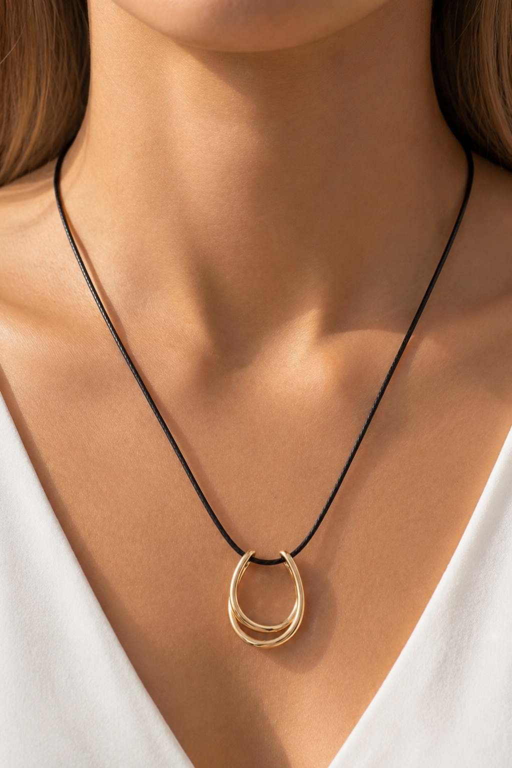 Horseshoe medium Pendant Cord Necklace