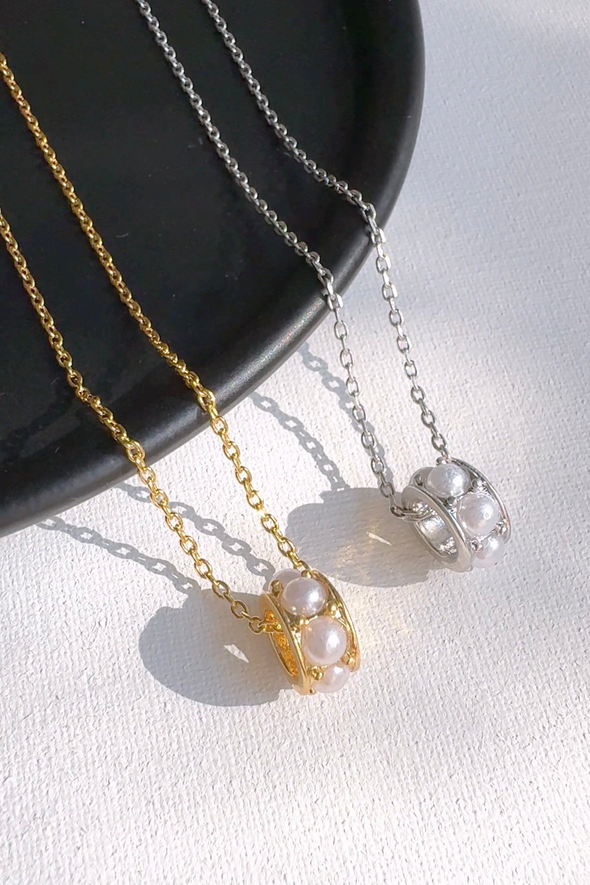 Pearl Cylinder Pendant Necklace