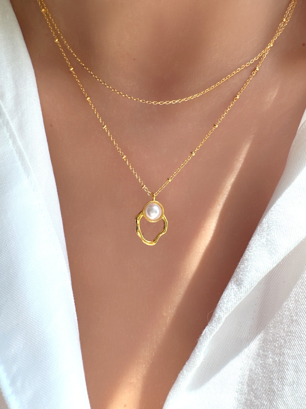 2 Chain Hollow Oval Pearl Necklace