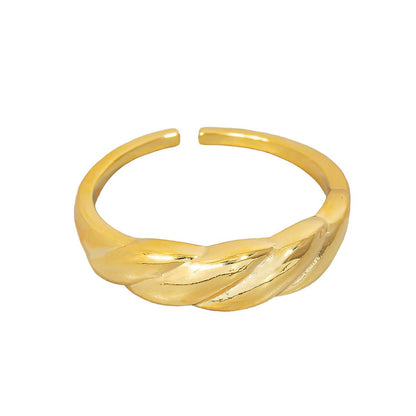Croissant Bold Twist Adjustable Open Ring