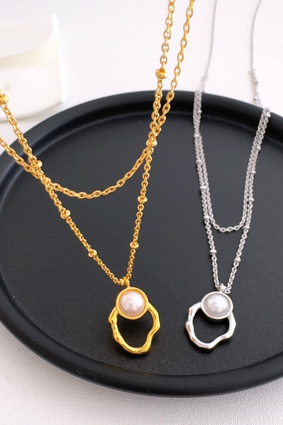 2 Chain Hollow Oval Pearl Necklace