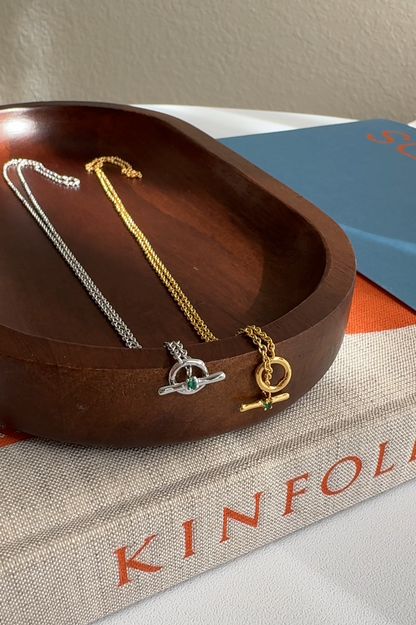 T Bar Toggle Closure Pendant Necklace