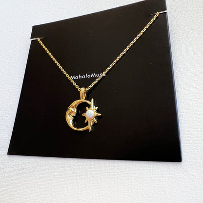 Crescent Moon Opal Burst Hollow Disc Necklace