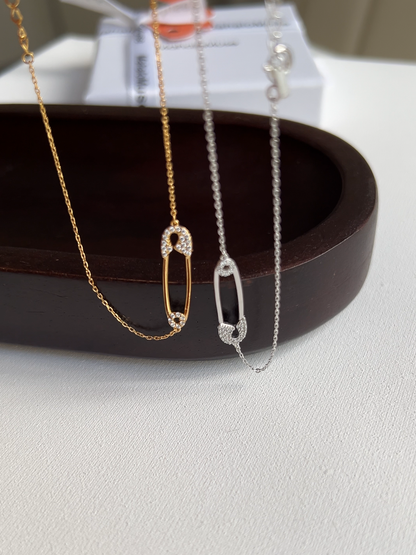 Safety Pin Cubic Zirconia CZ Charm Solid Silver Bracelet