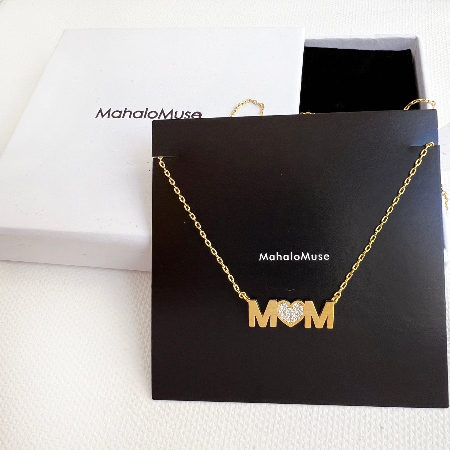 MOM Heart letter cz Pendant Necklace