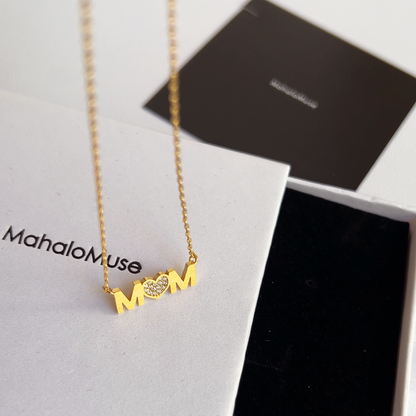MOM Heart letter cz Pendant Necklace