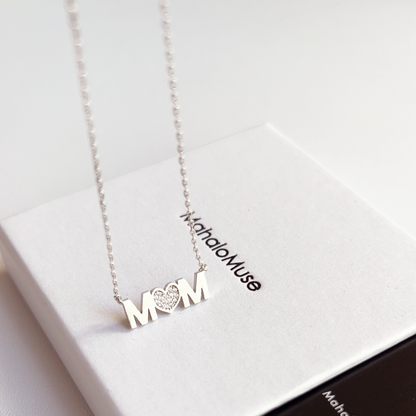 MOM Heart letter cz Pendant Necklace