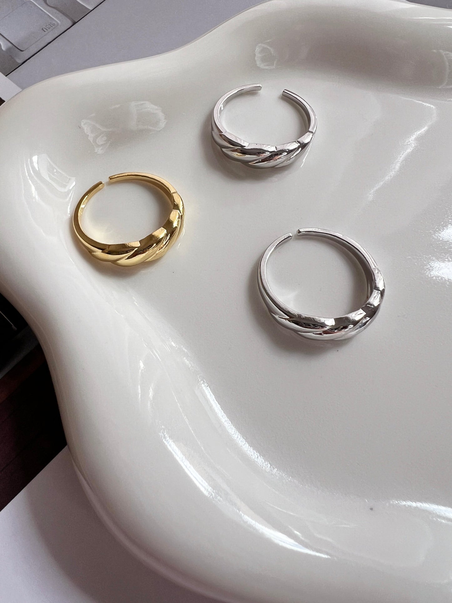 Croissant Bold Twist Adjustable Open Ring