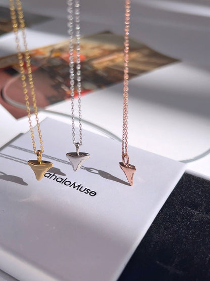 Shark Tooth Shape Pendant Necklace 18K Gold Dipped