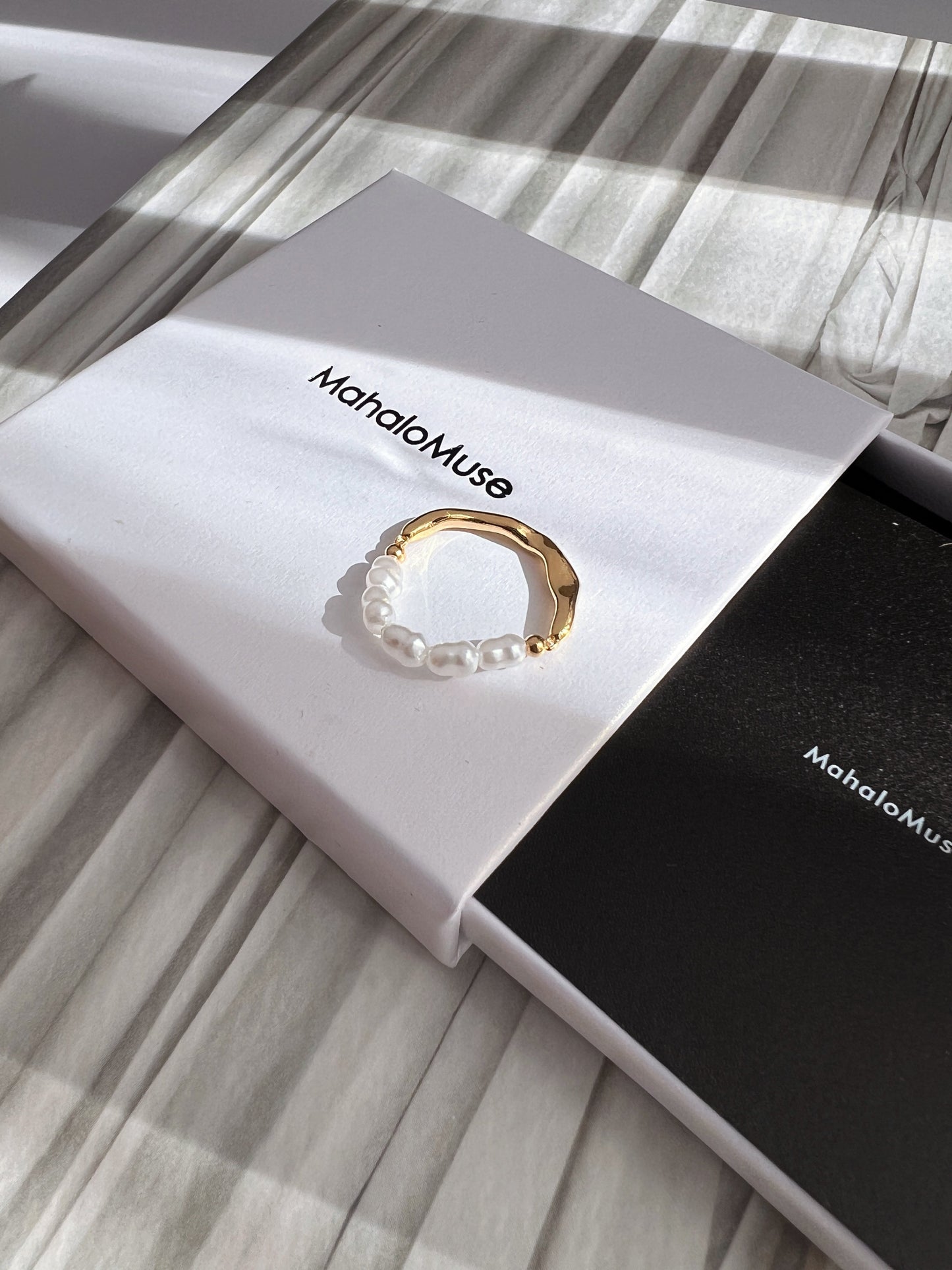 Half Gold Band Half Pearl Beaded Stretch Ring