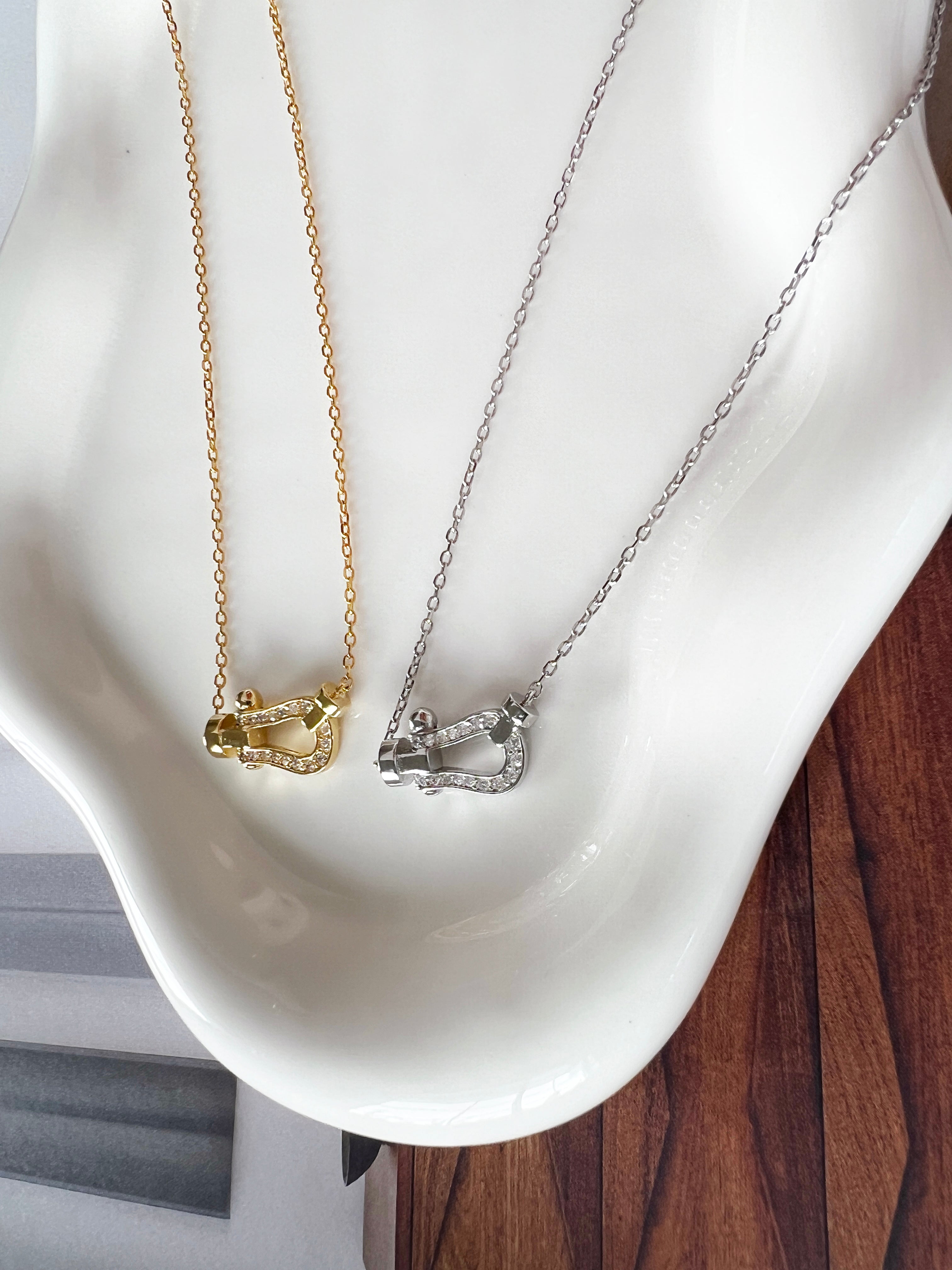 Horseshoe Sideways CZ Pendant 925 Necklace