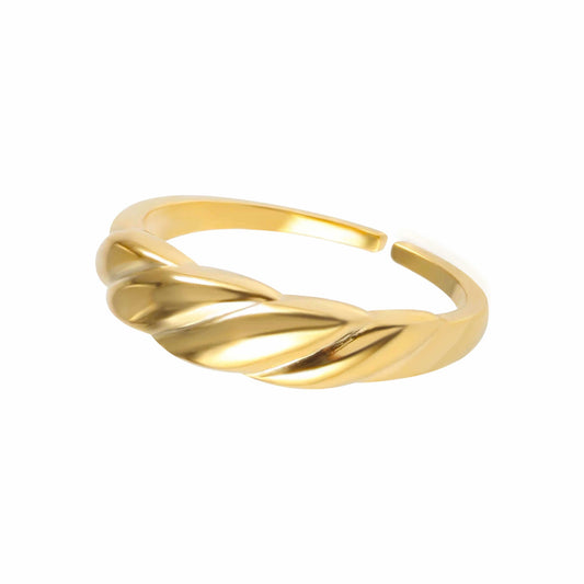 Croissant Bold Twist Adjustable Open Ring