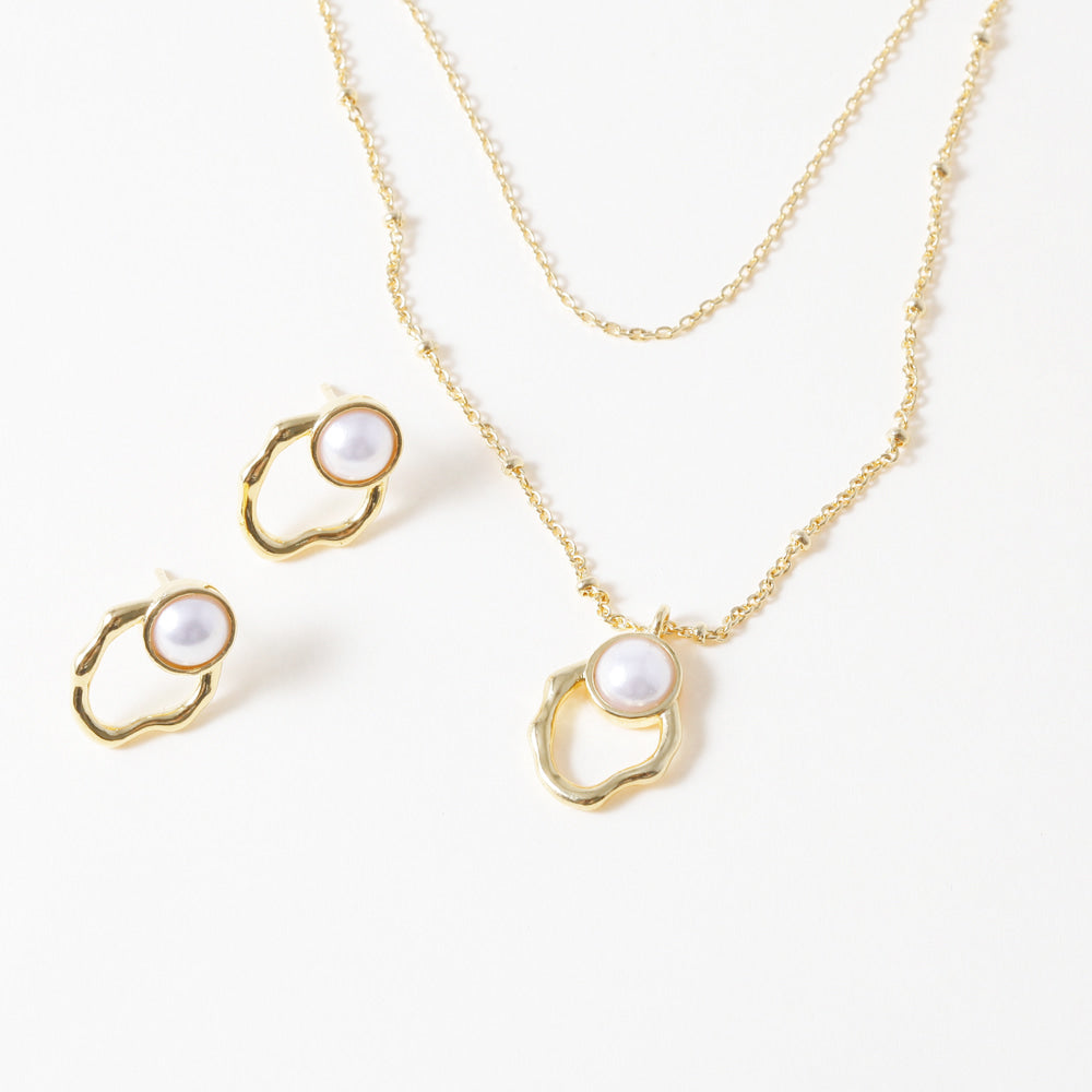 2 Chain Hollow Oval Pearl Necklace