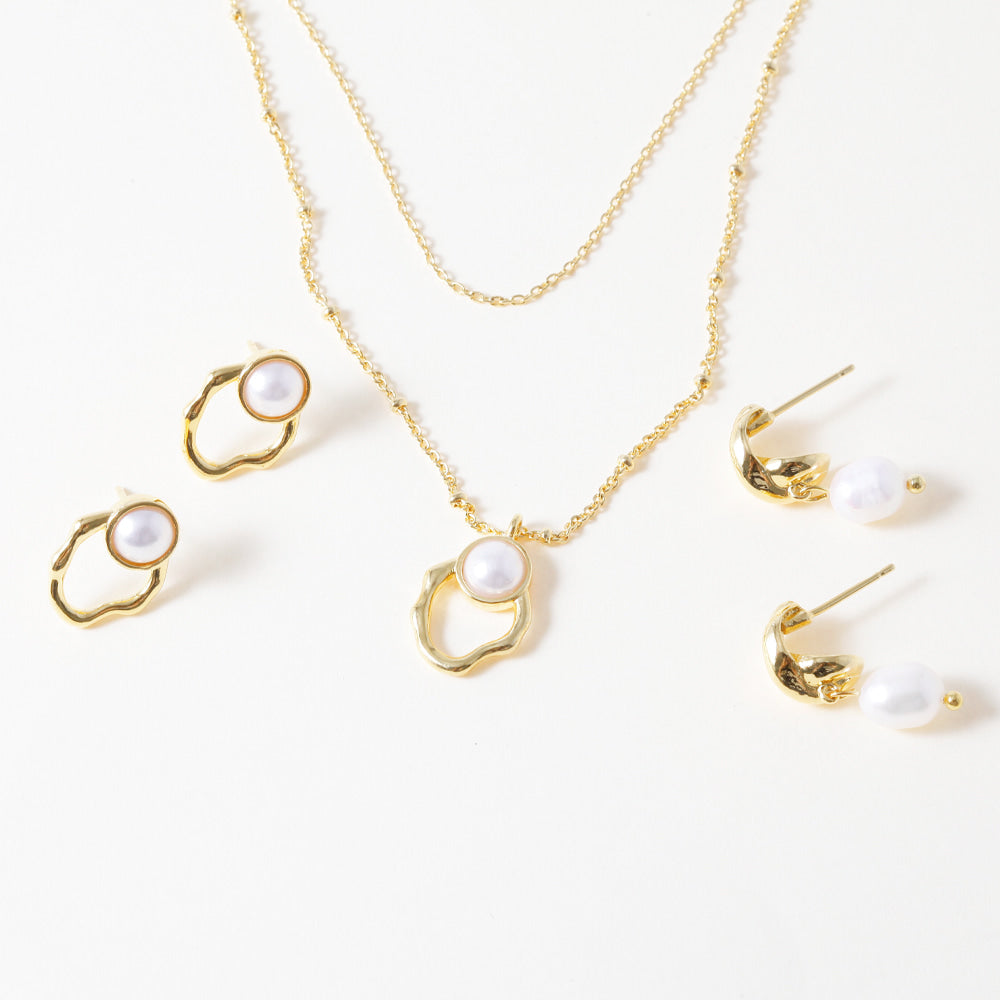 2 Chain Hollow Oval Pearl Necklace